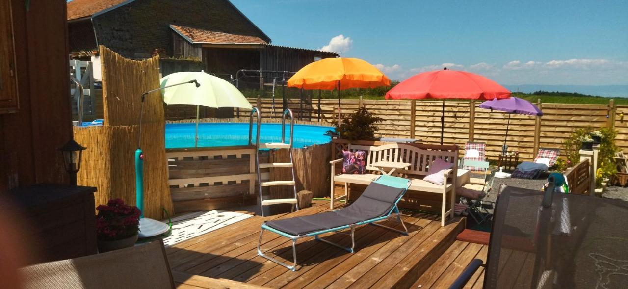 Petite Maison Sur La Colline Du Gibloux: Charming Hillside Retreat with Private Suite and Pool Le Chatelard  Exterior photo